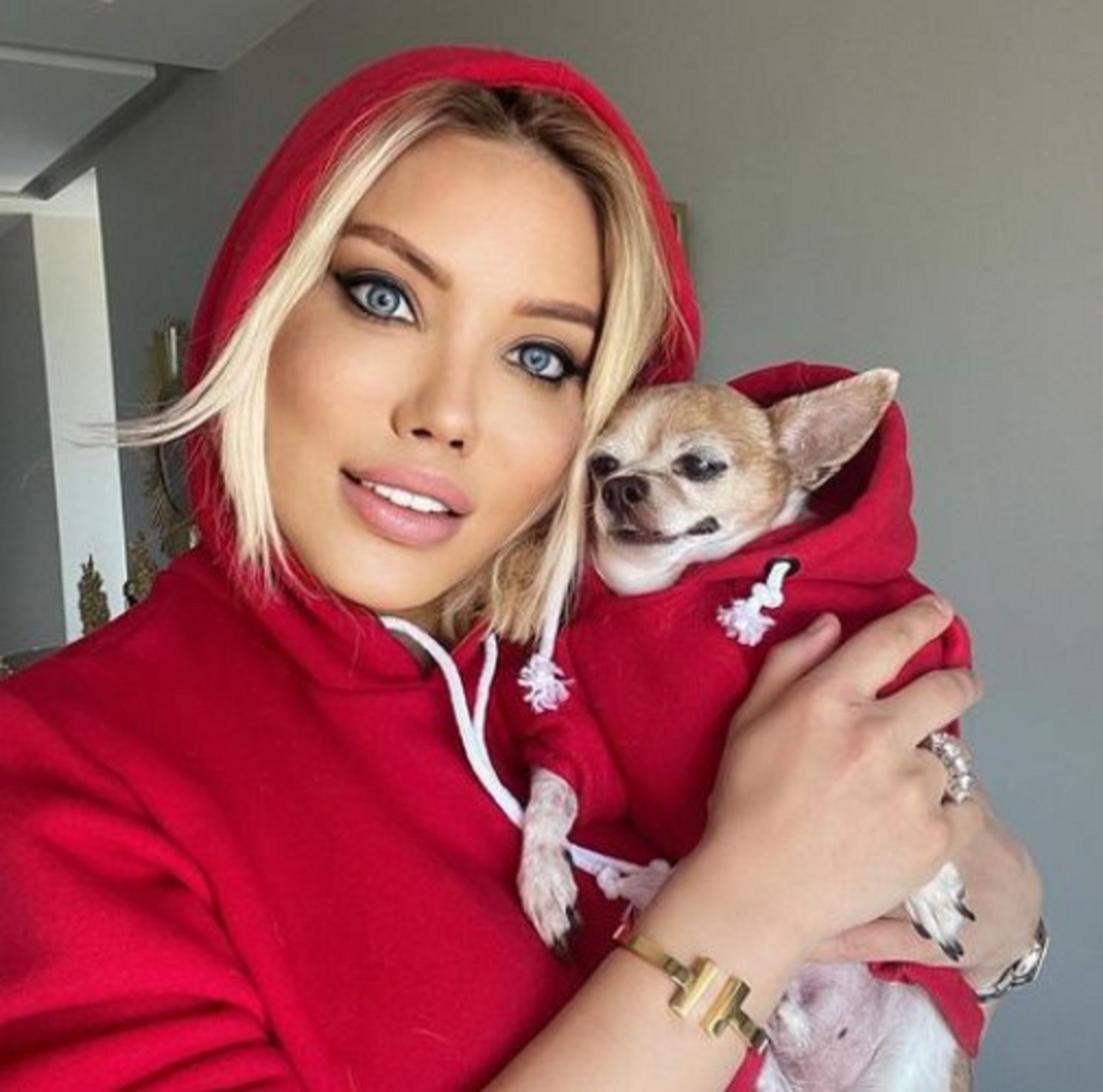 Ciciş Esra Ersoydan güldüren paylaşım Kadın asker olarak Kudüs'e gitmek istiyorum