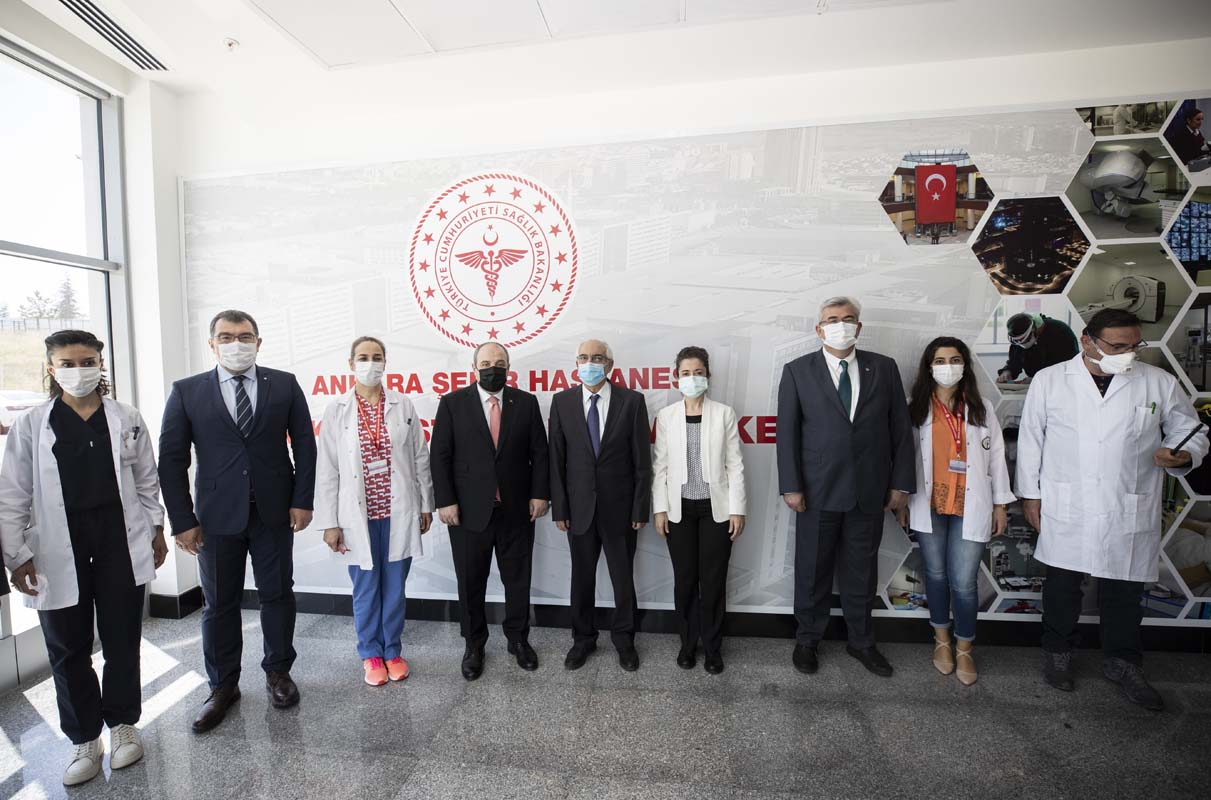 Sanayi ve Teknoloji Bakanı Varank'tan yerli aşı tesisine bayram ziyareti!