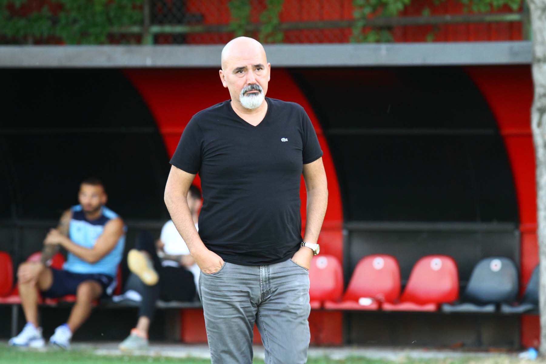 Adana Demirspor Asbaşkanı Şentürk Çalık, Kovid-19 nedeniyle hayatını kaybetti 