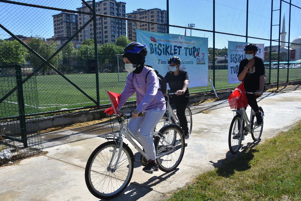 Pendik'te 19 Mayıs'a özel bisiklet turu büyük ses getirdi!