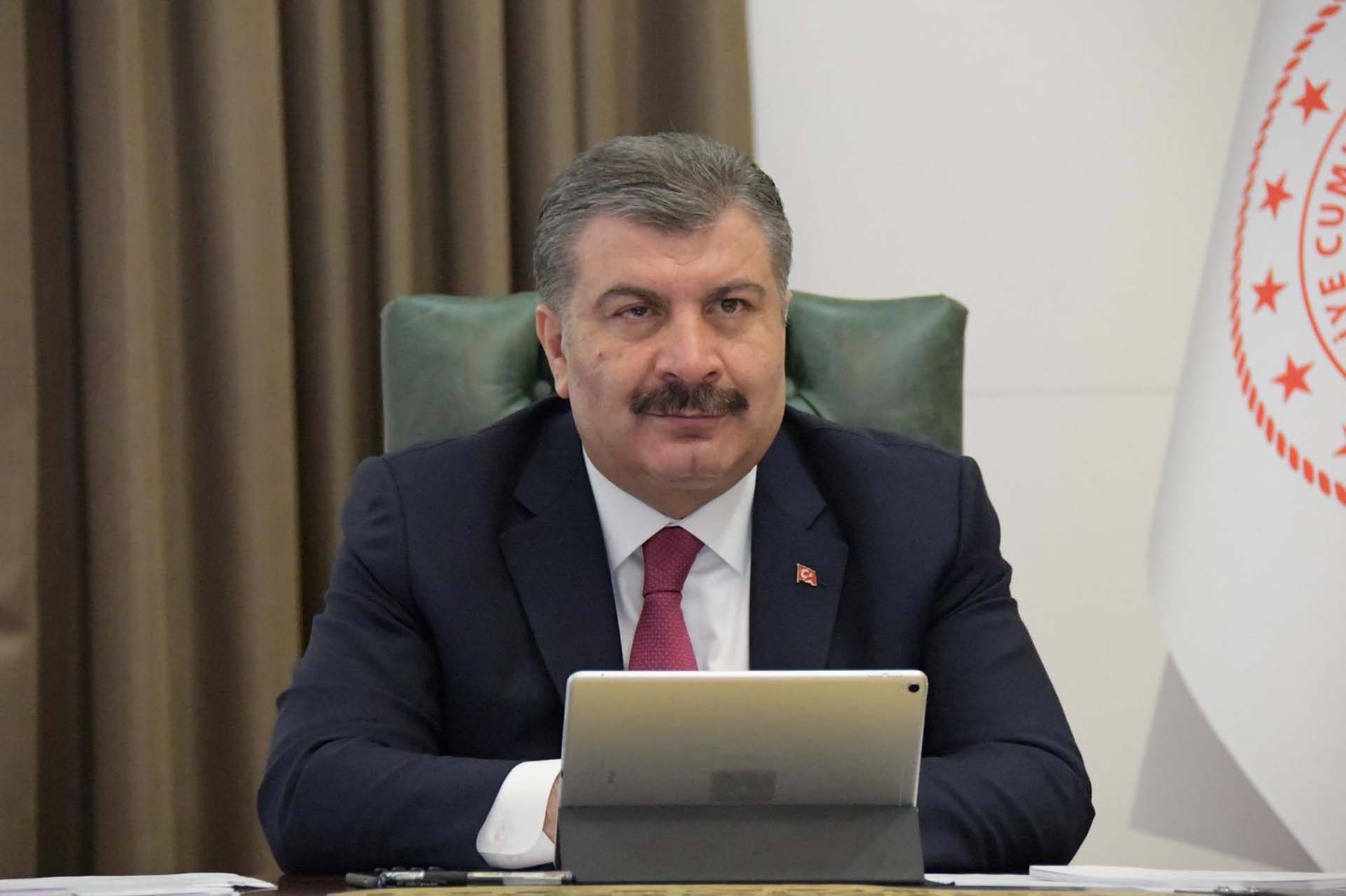 Bakan Koca, Haziranda 20 yaş üstü herkes aşılanacak" dedi, gözler gelecek aşılara çevrildi