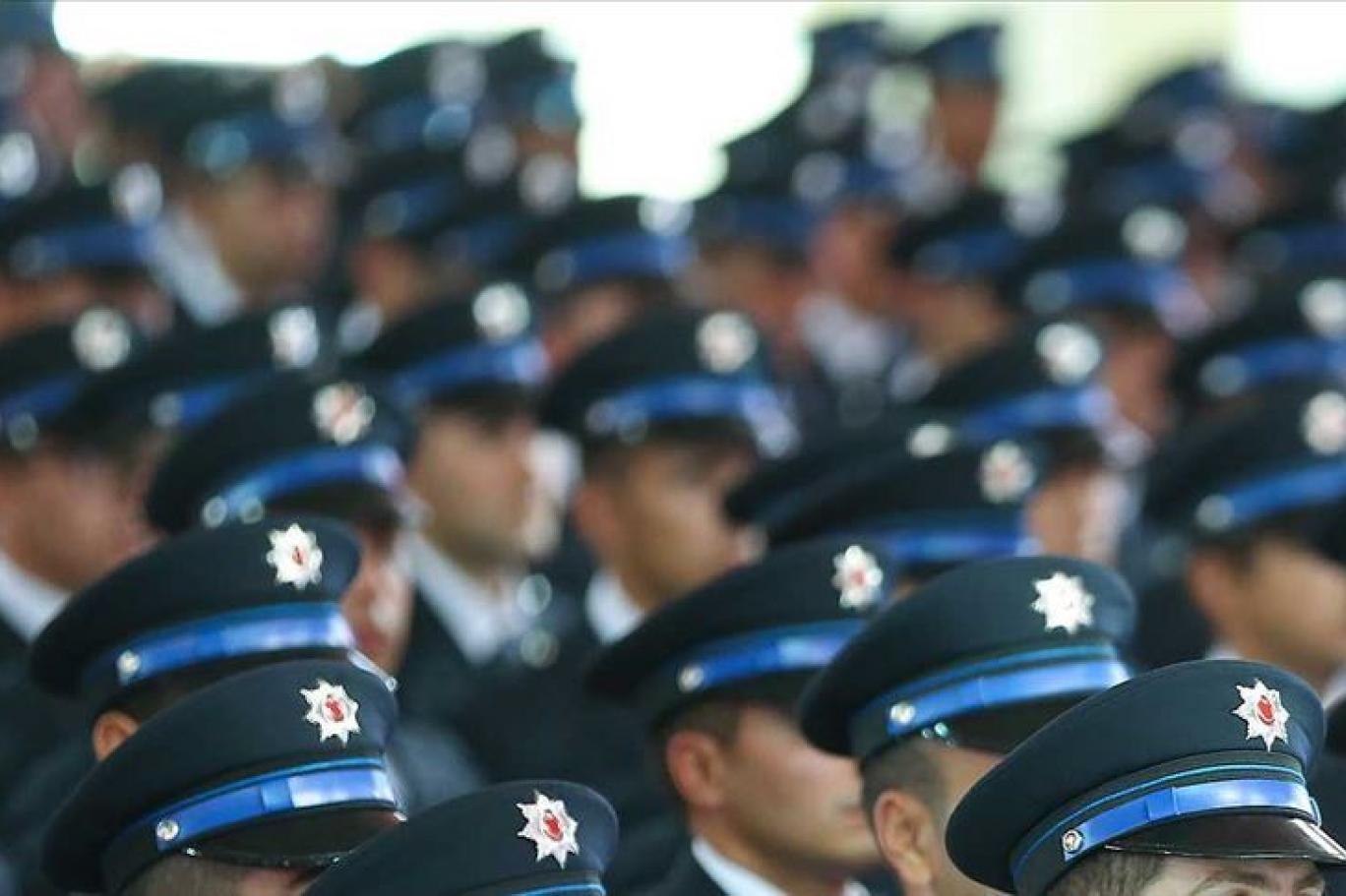 Resmi Gazetede yayımlandı! Emniyet personeli 10 yıl boyunca branşından ayrılamayacak