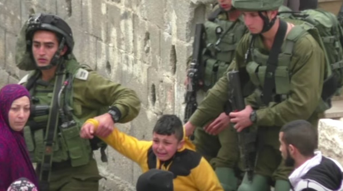 Öldürülen Gazzeli çocuklara İsrail basını bile sessiz kalamadı: Haaretz'in bugünkü manşeti gündem oldu!