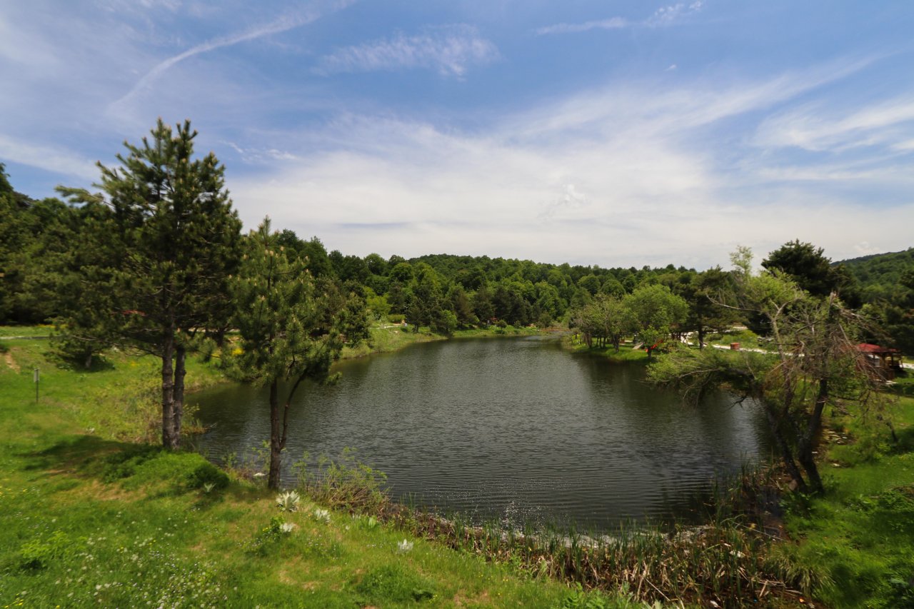 Büyüleyen güzellik! Domaniç Dağlarından yürekleri ısıtan ilkbahar manzaraları