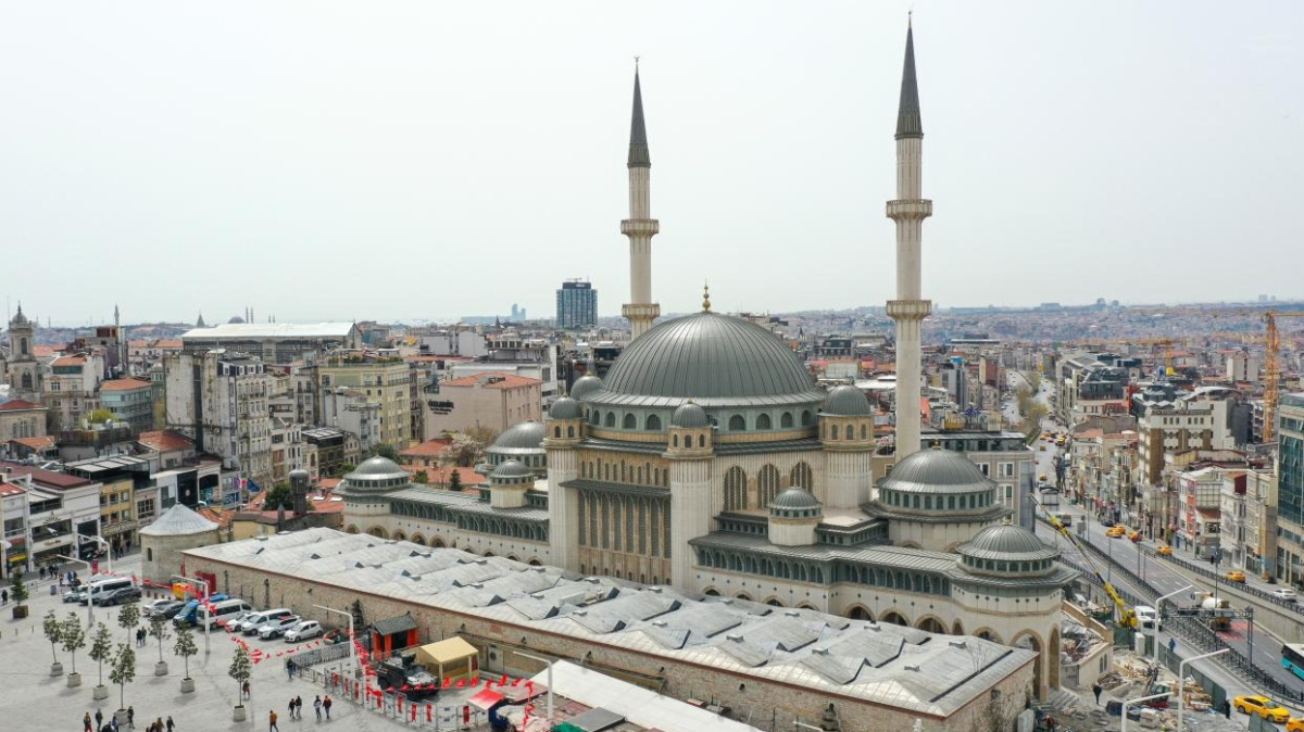 Büyük gün geldi: Taksim Camii, Cumhurbaşkanı Recep Tayyip Erdoğan'ın katılımıyla açılıyor!
