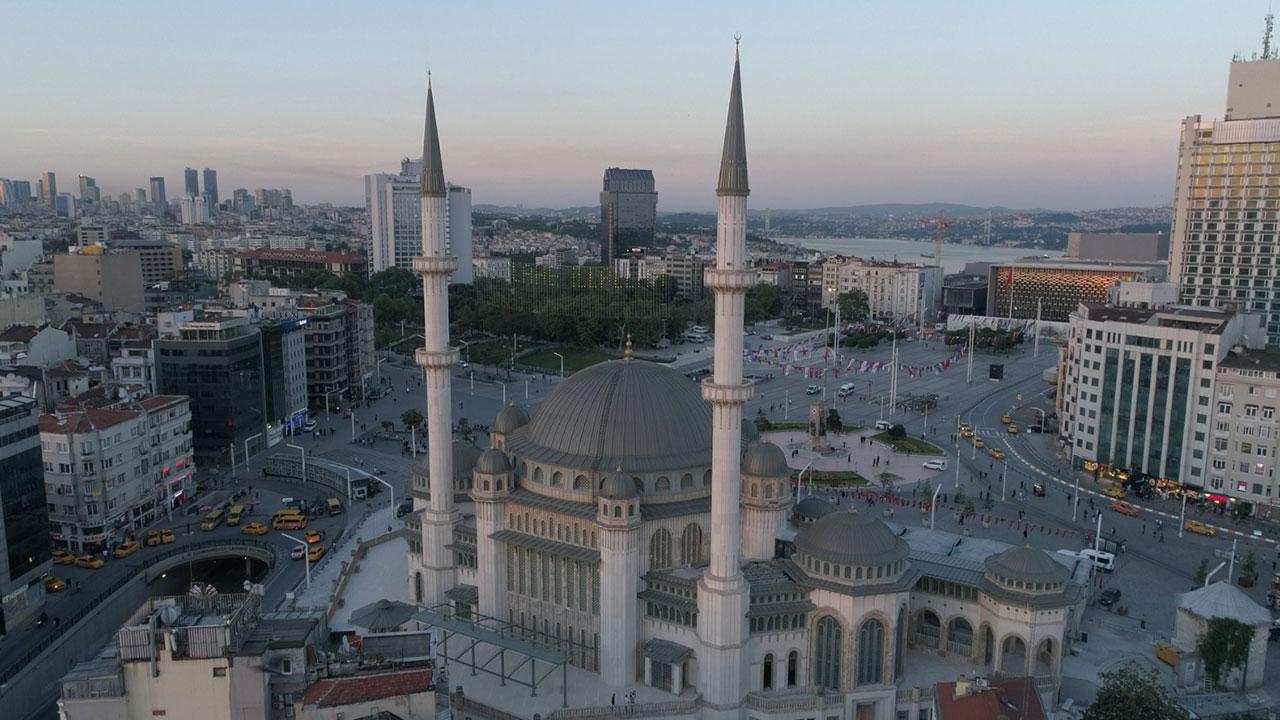 Büyük gün geldi: Taksim Camii, Cumhurbaşkanı Recep Tayyip Erdoğan'ın katılımıyla açılıyor!