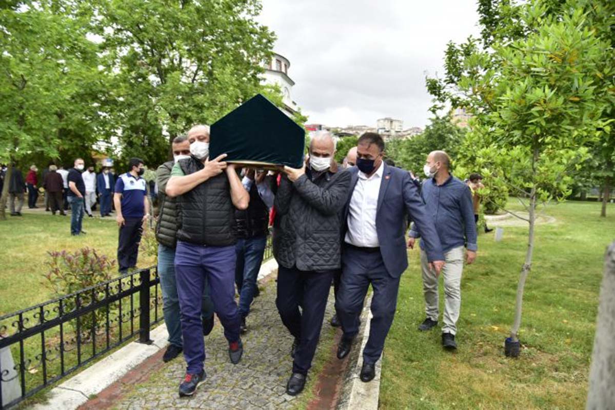 AK Parti İstanbul Milletvekili Erol Kaya acı günü!