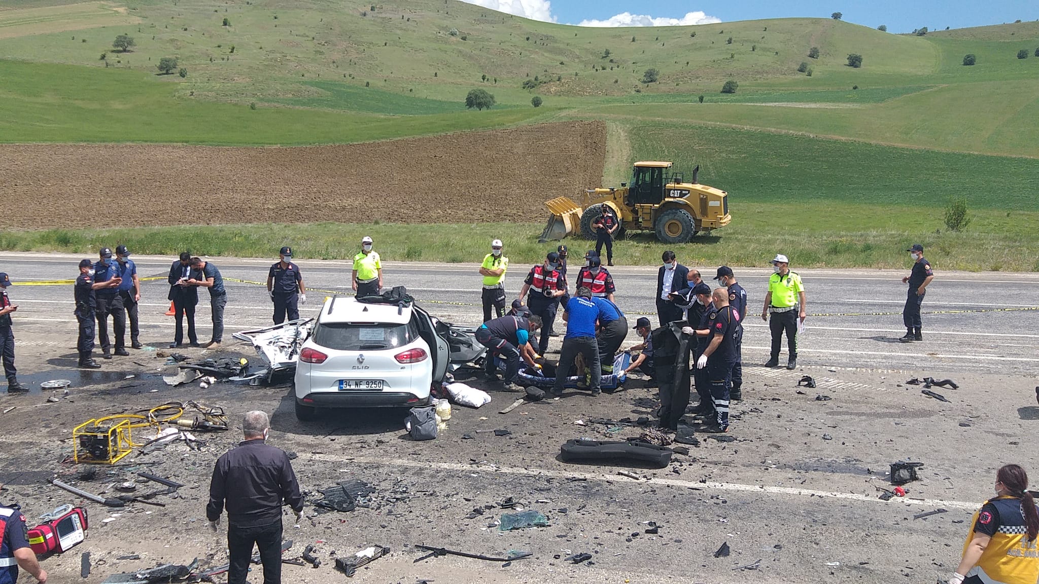 Sivas Gölovada katliam gibi kaza: 9 kişi hayatını kaybetti