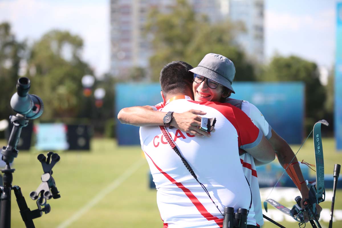 Milli okçu Mete Gazoz'dan altın madalya: Avrupa Şampiyonu oldu!
