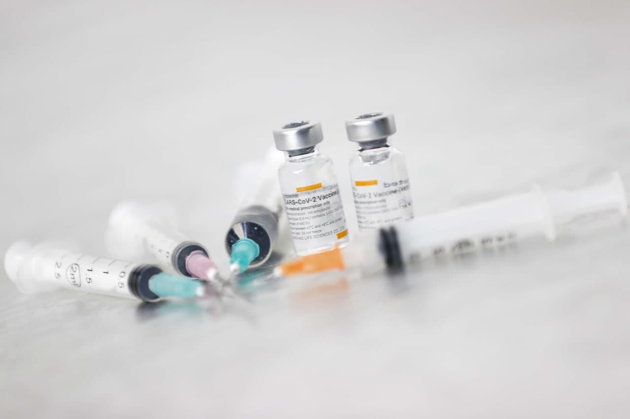 Prof. Dr. İsmail Balık açıkladı: Kovid aşısı kısırlığa, saç dökülmesine sebep olur mu?