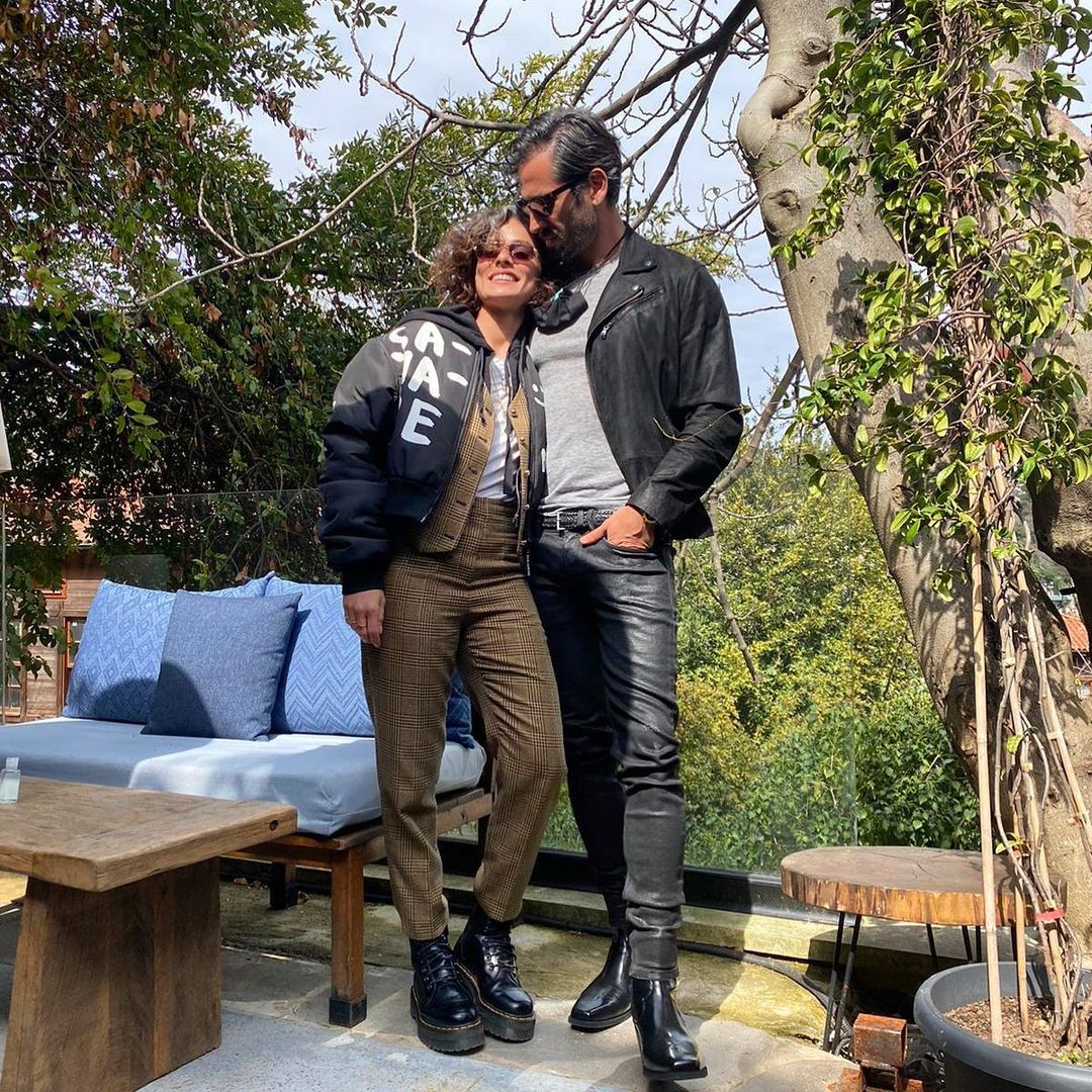 Kadın dizisinin unutulmaz ismi Özge Özpirinçci hamileliğini doğruladı! Namus bekçileri devreye girdi