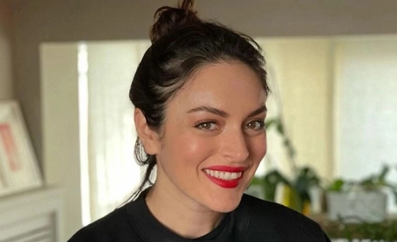 Musa Orhan'a hakaret etmişti: Oyuncu Ezgi Mola için karar: Dava, basit yargılama usulü ile yürütülecek!