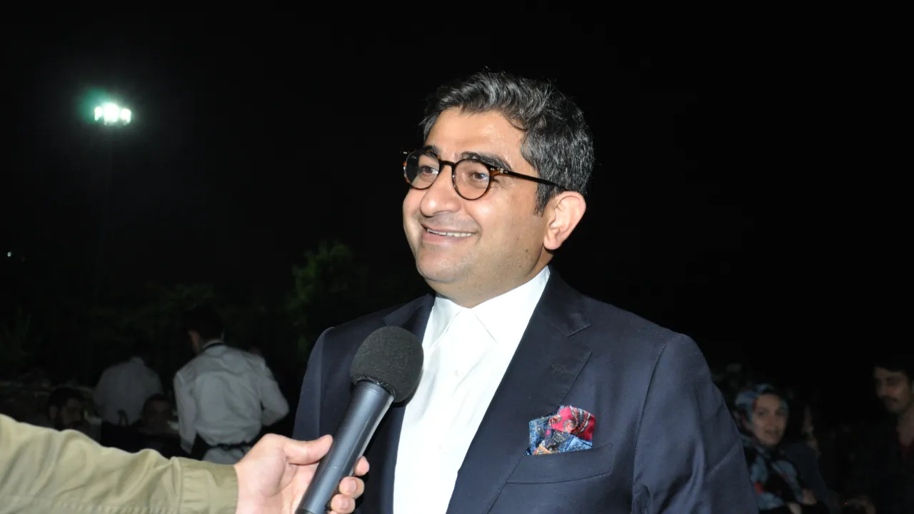 Sezgin Baran Korkmaz kimdir? Nereli? Kaç yaşında? | SBK Holding ve SBK Vakfı Kurucu Başkanı Sezgin Baran Korkmaz