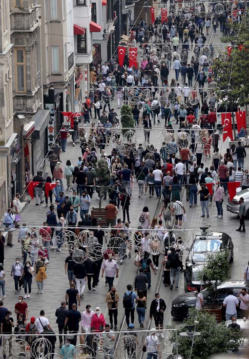 Korkulan oldu! Prof. Dr. Aydın'dan dikkat çeken açıklama: Pazartesi vakalar artabilir!