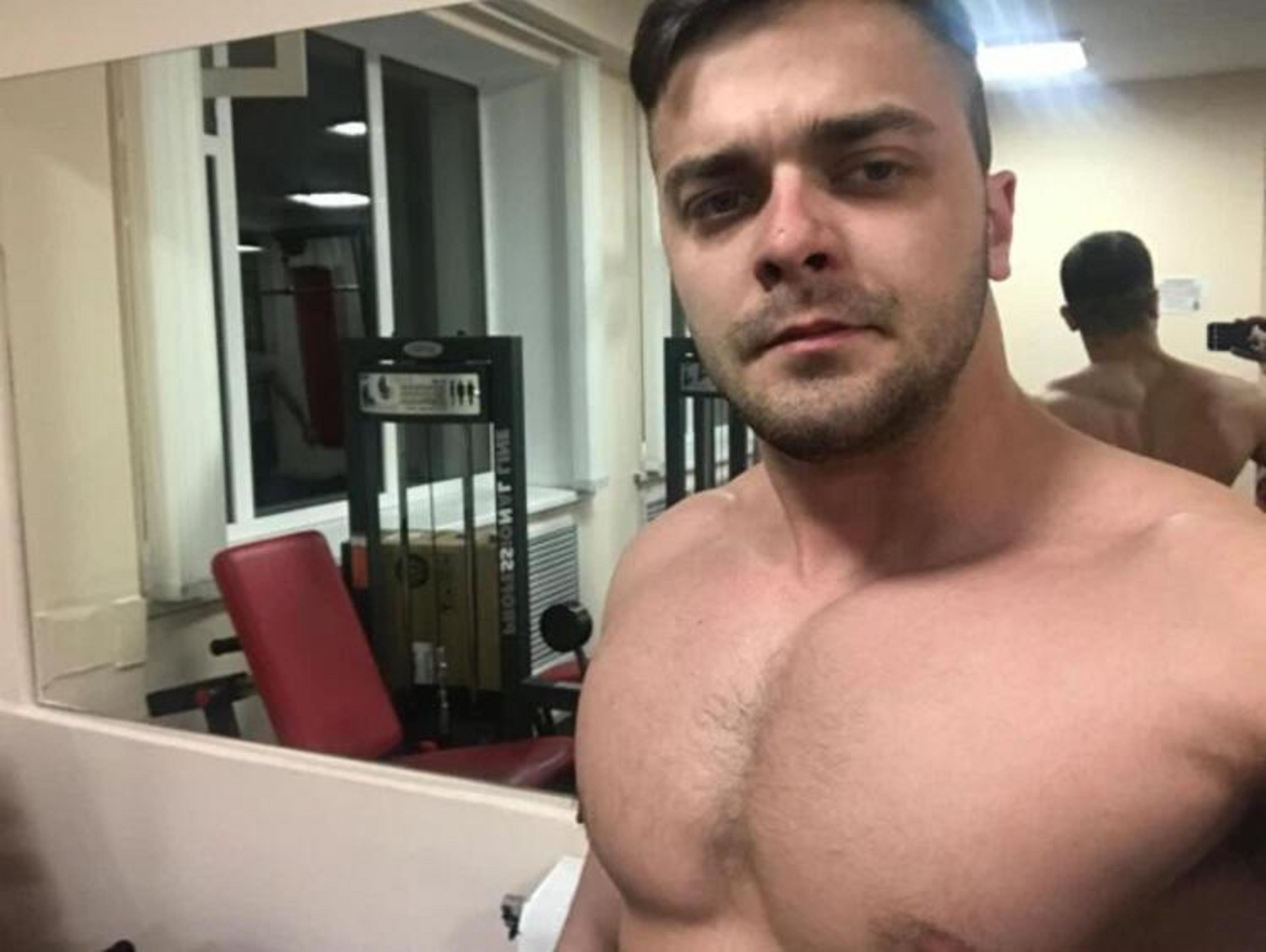 Kan donduran olay! Onlarca yerinden bıçaklandı, başına baltayla vuruldu