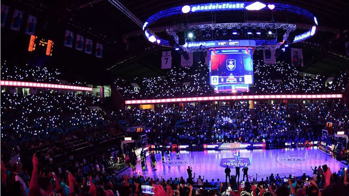 Türkiye Basketbol Federasyonu (TBF) duyurdu: İBB bizi Sinan Erdem Spor Salonu'ndan zorla çıkarmak istiyor!