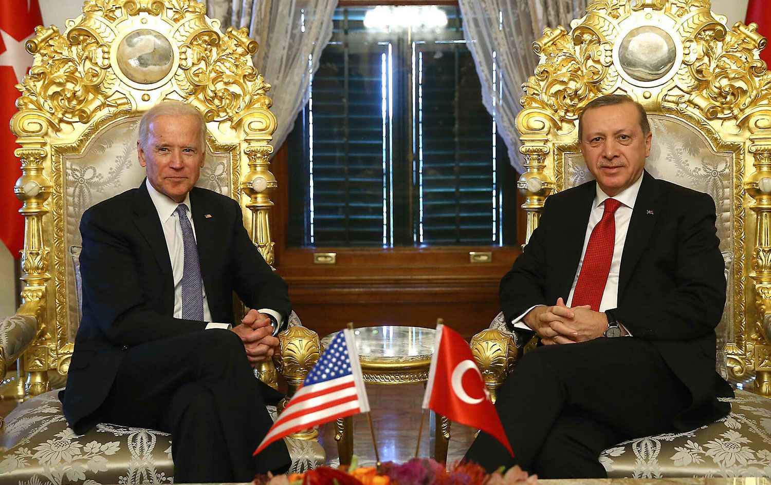 Gözler kritik görüşmede! Cumhurbaşkanı Erdoğan ile Biden bir araya geliyor! İşte ana gündem maddeleri...