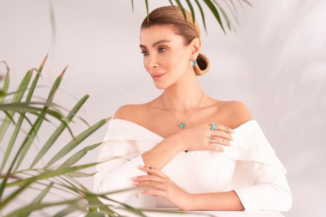 Görenler tanımakta zorlandı! Özge Ulusoy estetikli haliyle sosyal medyanın diline düştü