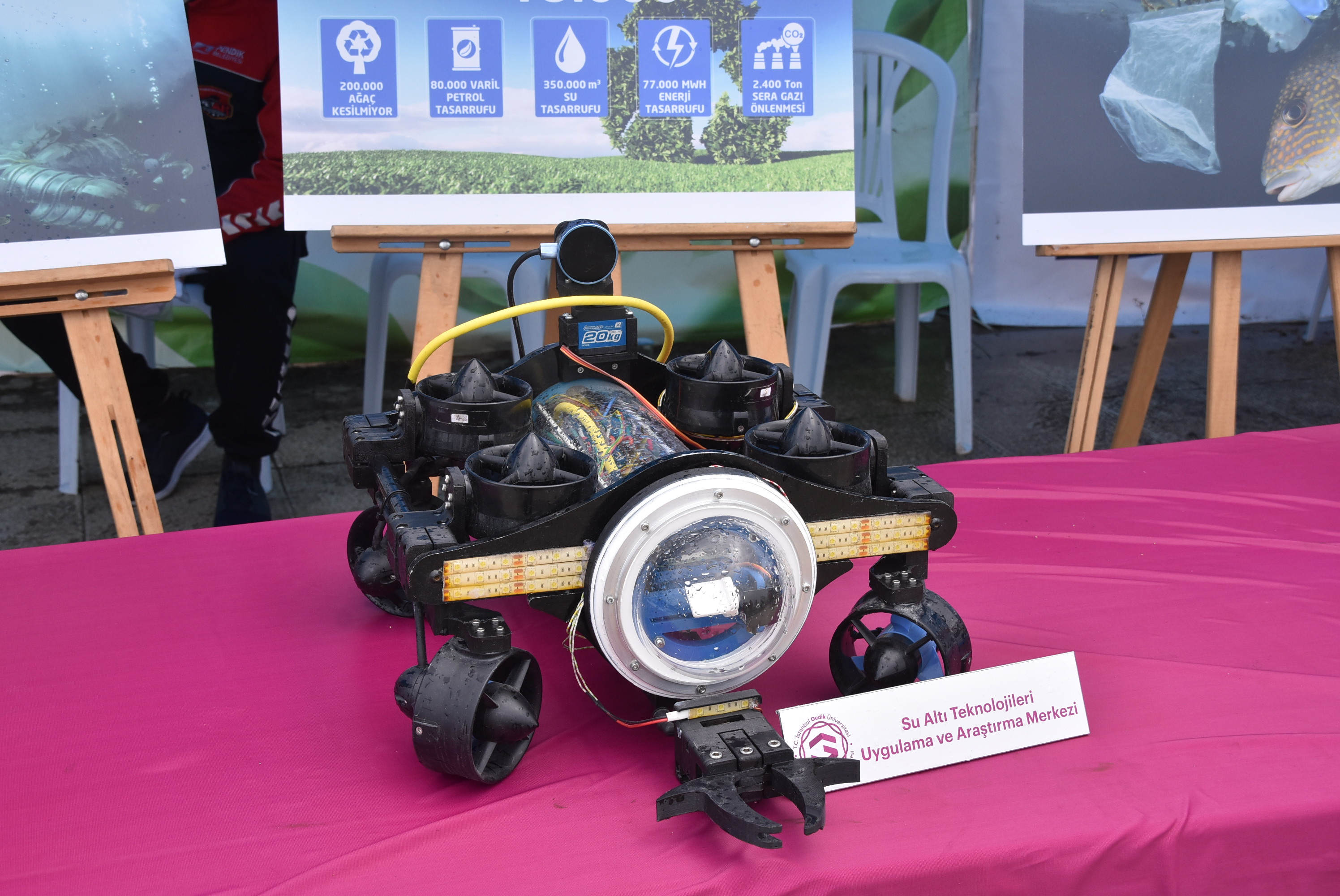 Marmara mücadelesine Pendik Belediyesinden büyük destek! Deniz dibindeki atıklar temizlendi