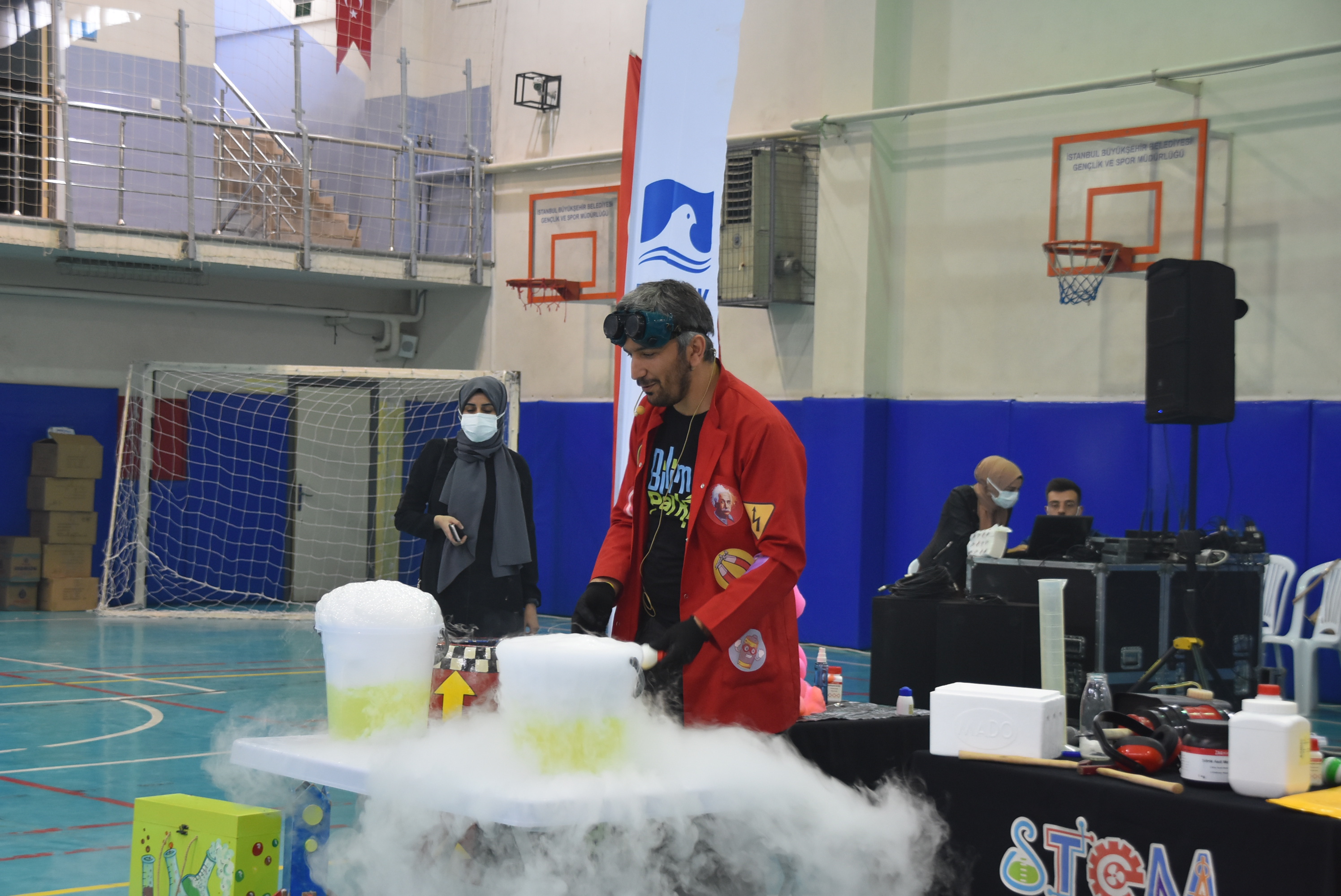 Böyle etkinlik görülmedi! Çocuklar bilimi, sanatı ve sporu eğlenerek öğreniyor