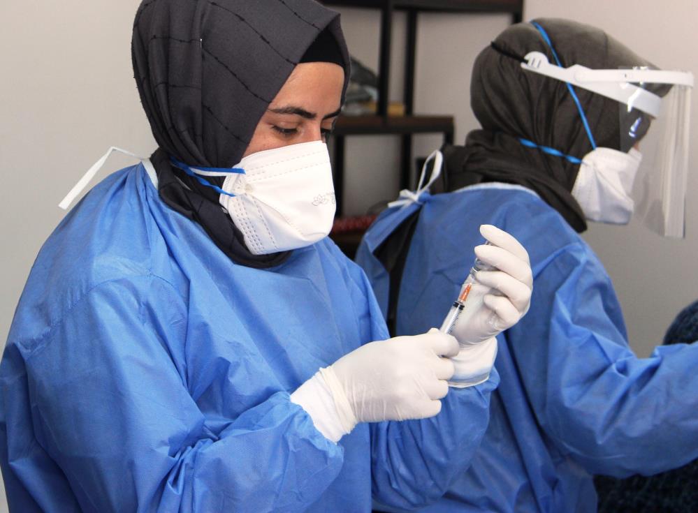 Bakan Koca gece yarısı açıkladı: Hedeleri aştık! Planlanandan 92 bin 494 doz daha fazla aşı yapıldı!