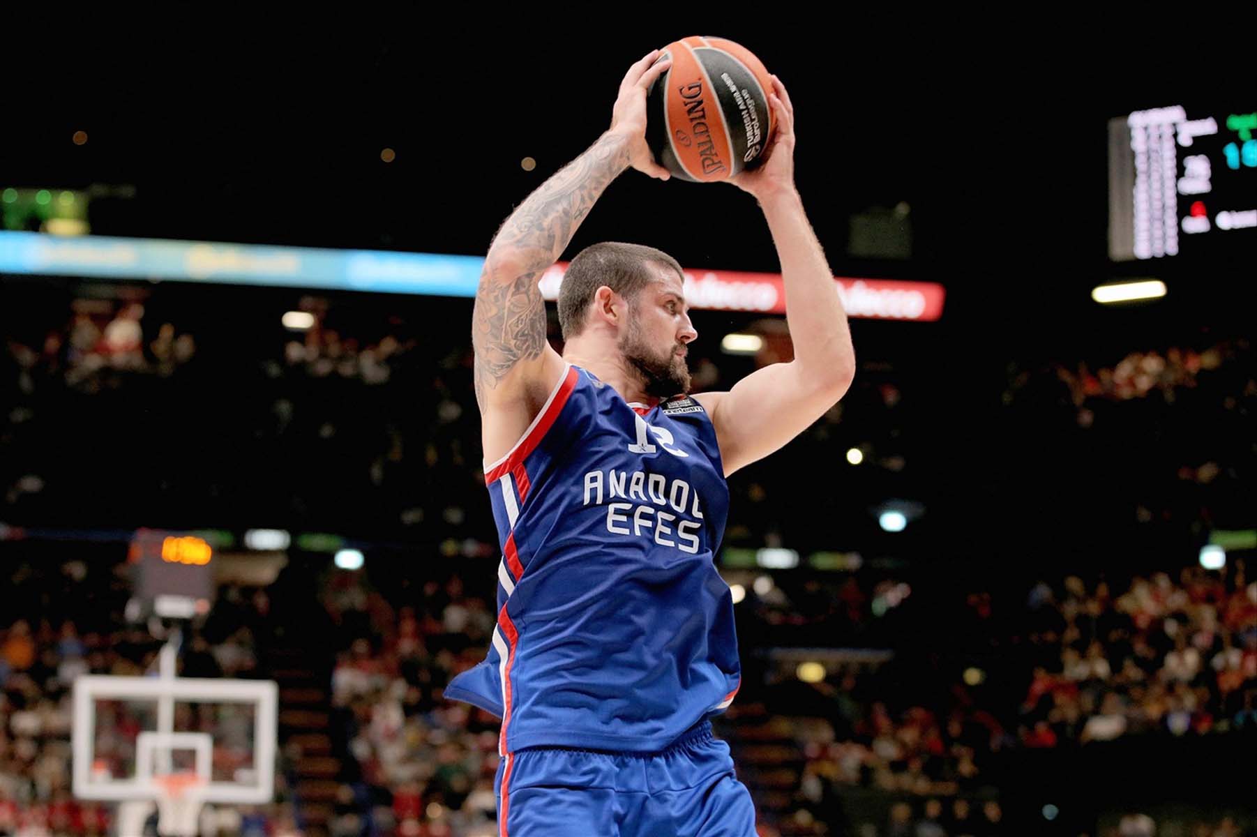 Anadolu Efes'te ilk ayrılık! Adrien Moerman'dan veda mesajı 