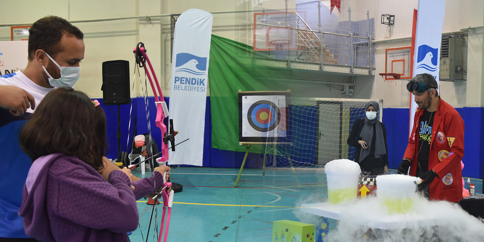 Böyle etkinlik görülmedi! Çocuklar bilimi, sanatı ve sporu eğlenerek öğreniyor