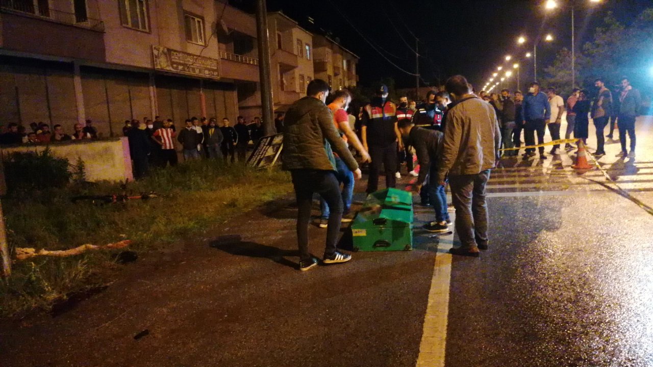 Bisiklet sürücüsü trafik kurbanı oldu! Otomobilin çarptığı 28 yaşındaki genç yaşamını yitirdi