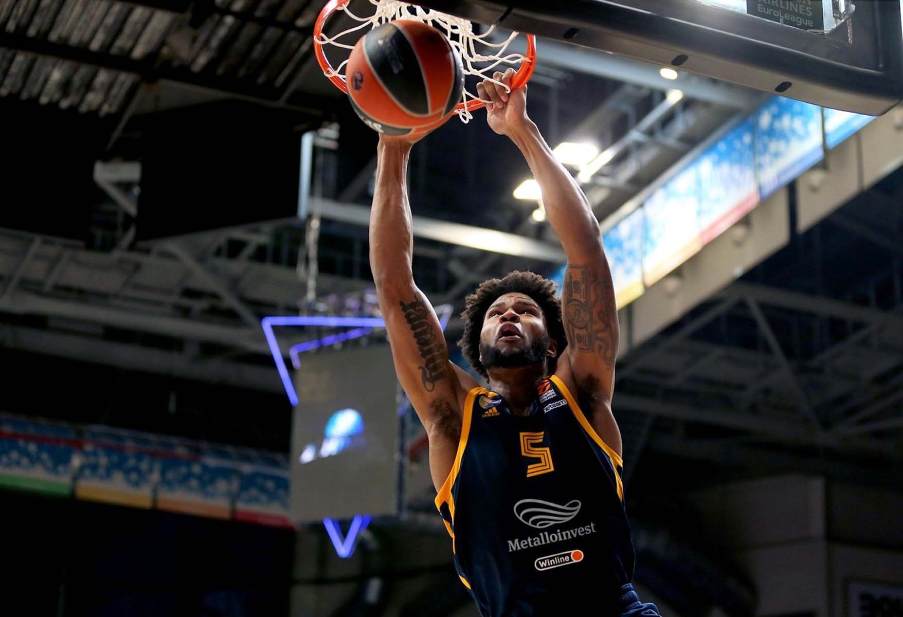 Devin Booker kimdir? Kaç yaşında? Nereli? Hangi mevkide oynuyor? Fenerbahçe Beko'ya transfer mi oldu? 