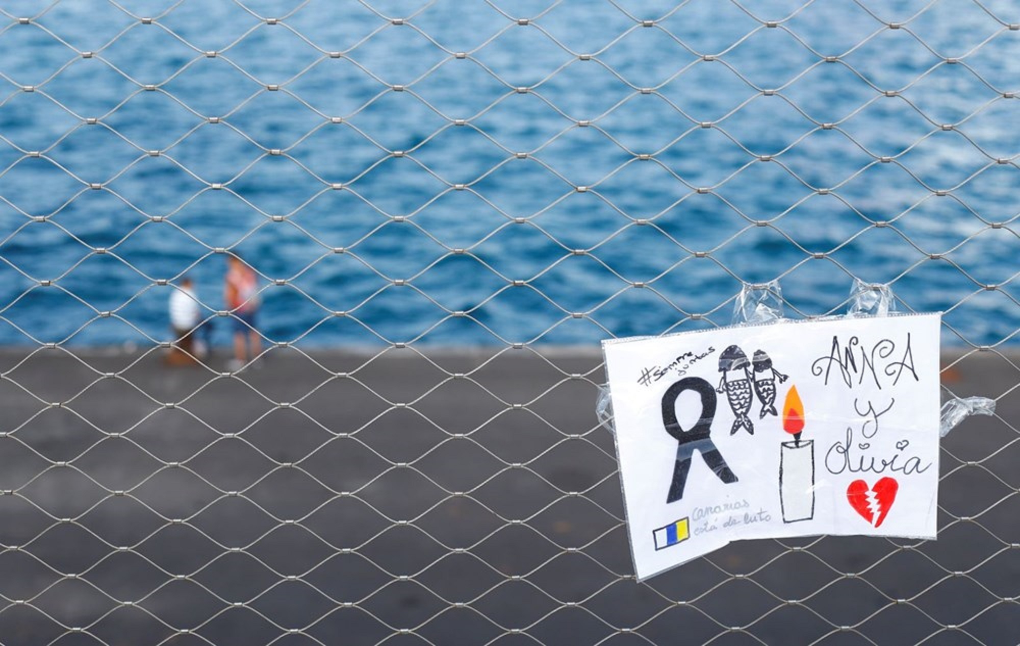 Ülke halkı sokaklara döküldü! Cani baba iki kızını öldürüp okyanusa attı