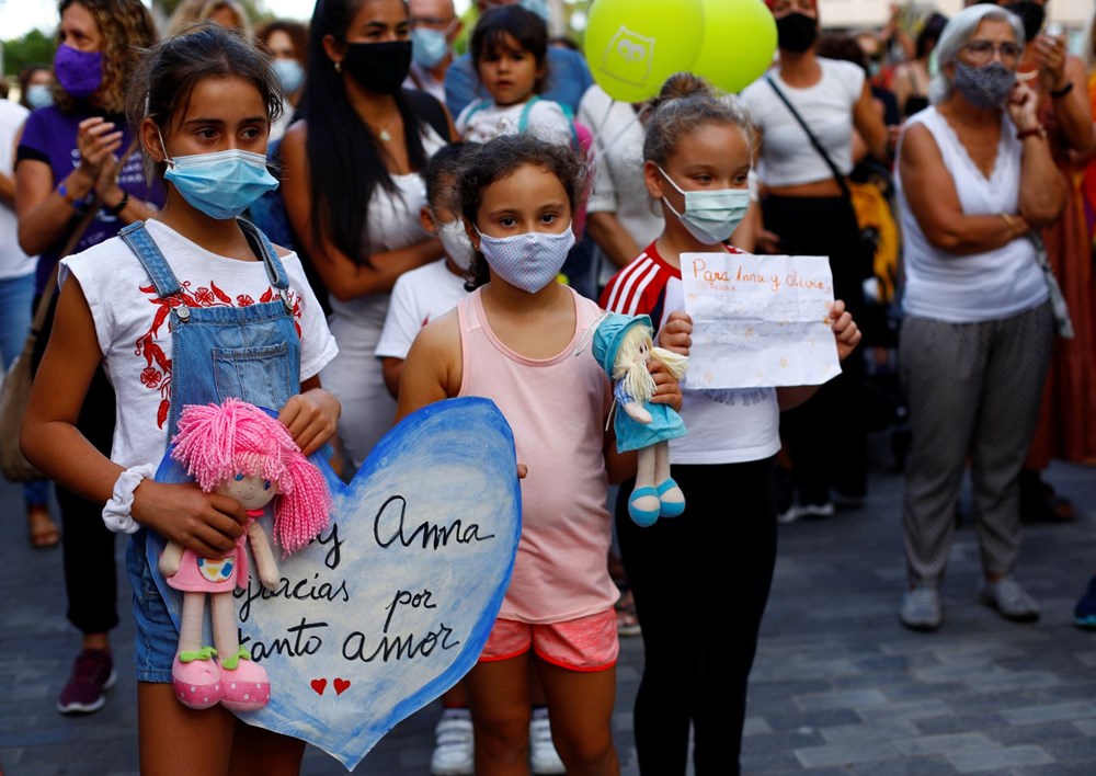 Ülke halkı sokaklara döküldü! Cani baba iki kızını öldürüp okyanusa attı