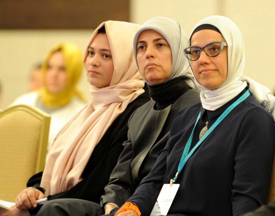 Cumhurbaşkanı Erdoğan'ın tercümanı Fatima Gülhan Abushanab kimdir? Kaç yaşında? Nereli? Kimin kızı?