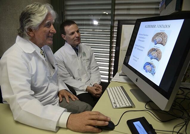 Alzheimer ilacı ilk defa insan üzerinde denendi! 