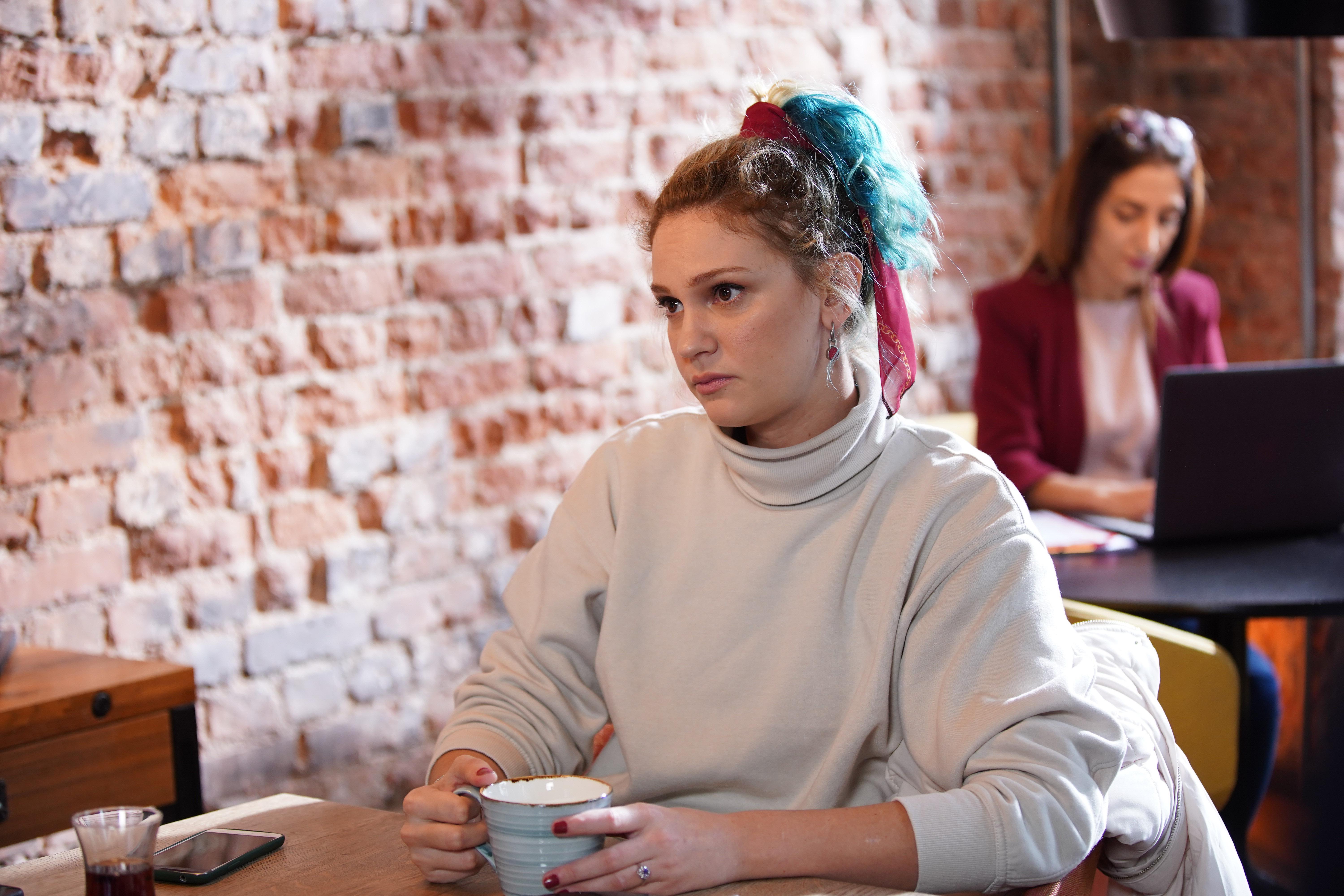 Gülseren Budayıcıoğlu Masumlar Apartmanı'ndan ayrılan Farah Zeynep Abdullah hakkında itirafta bulundu! 