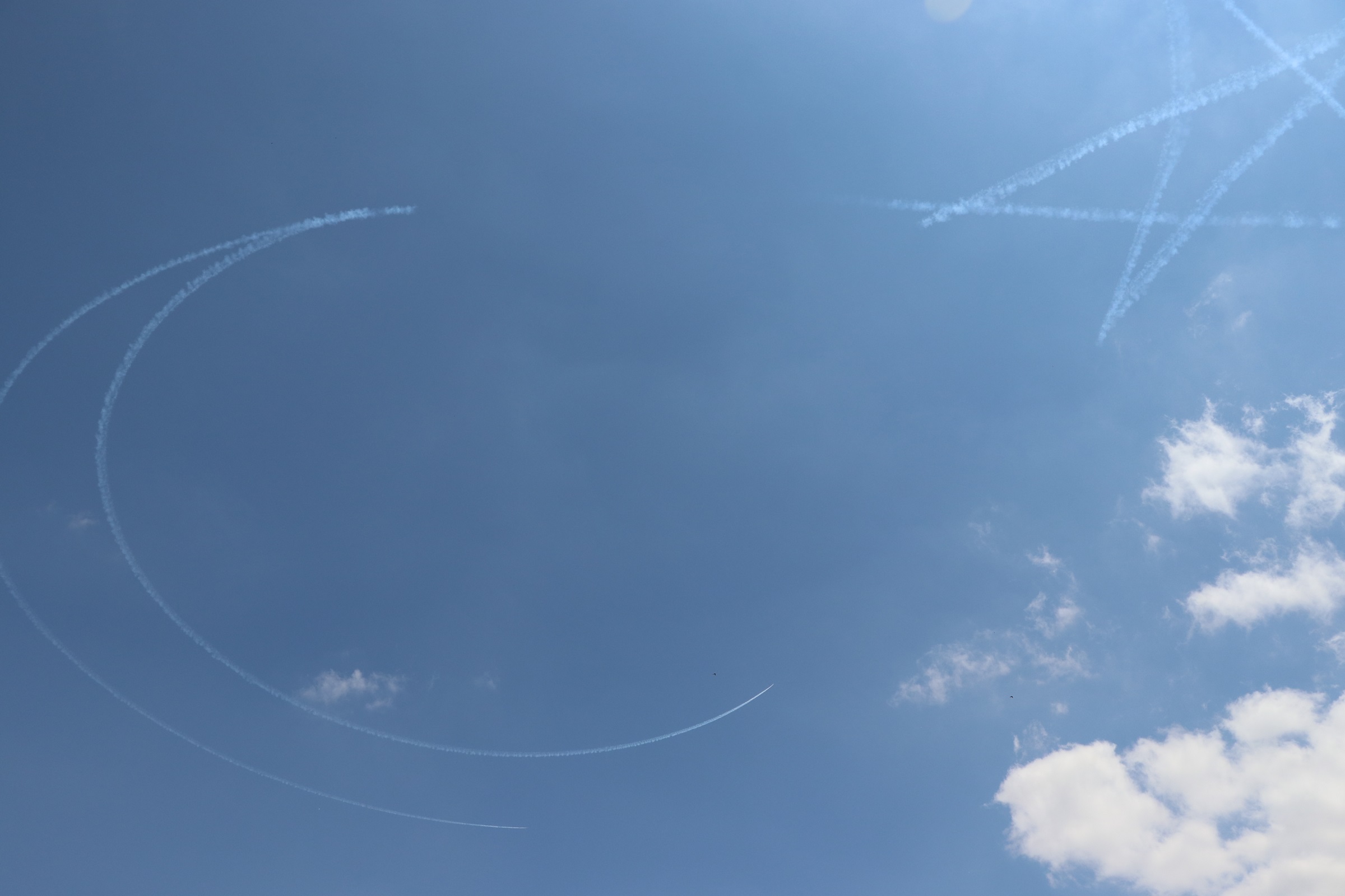 Türk Yıldızlarından nefes kesen gösteri! Niğde semalarını inlettiler