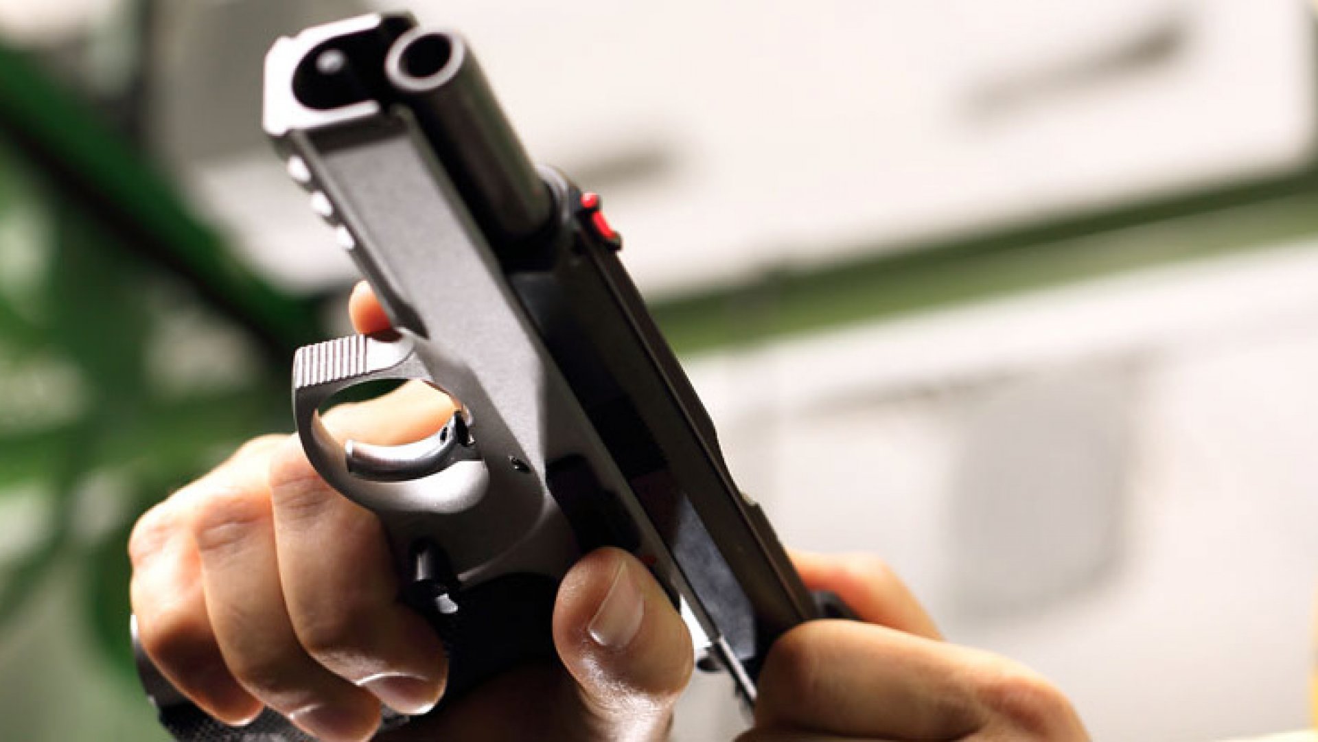 En mutlu günleri kana bulandı! Düğün evinde silahlı kavga:5 yaralı