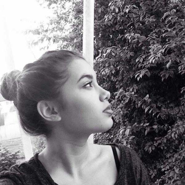 Karısını ağzına tişört bastırarak öldürmüş, köpeğini de ağaca asmıştı! Katil kocayı 'akıllı saat' ele verdi!