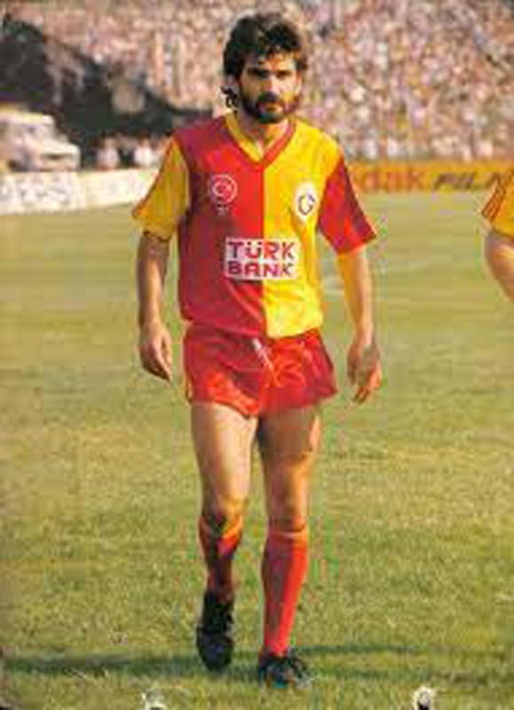 Tuzlaspor Teknik Direktörü Uğur Tütüneker kimdir? Nereli? Kaç yaşında? | Uğur Tütüneker futbol kariyeri, çalıştırdığı takımlar