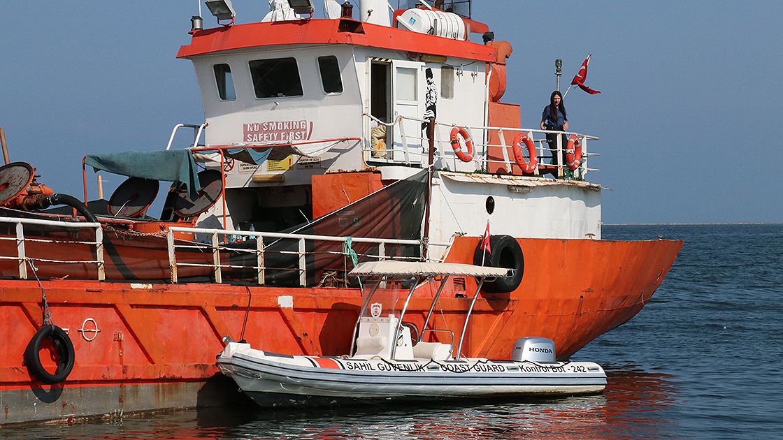 Ölümün kıyısında umuda yolculuk yine hüsranla bitti! 70 sığınmacının imdadına Türkiye yetişti