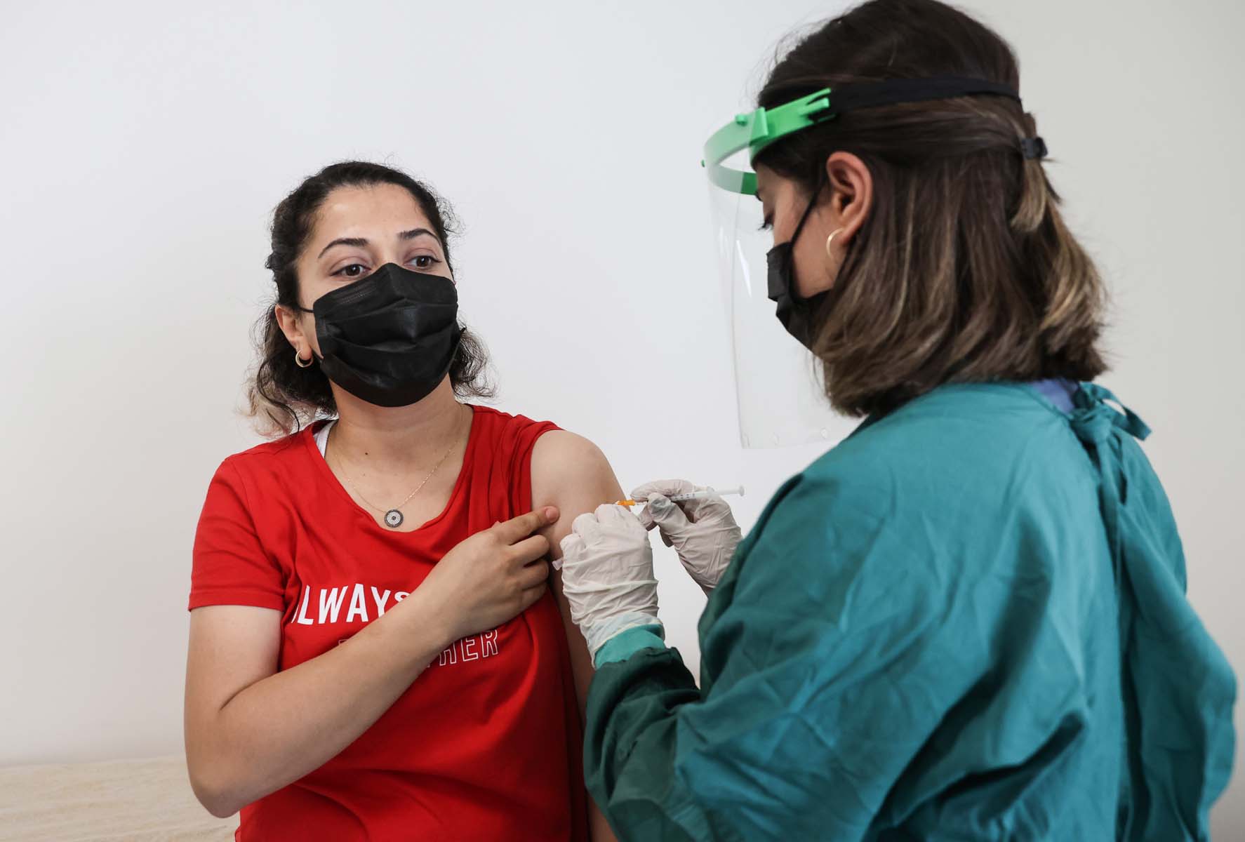 30 yaş üstü aşılama ne zaman başlıyor? 30 yaş üstü Covid-19 aşısı ne zaman olacak?