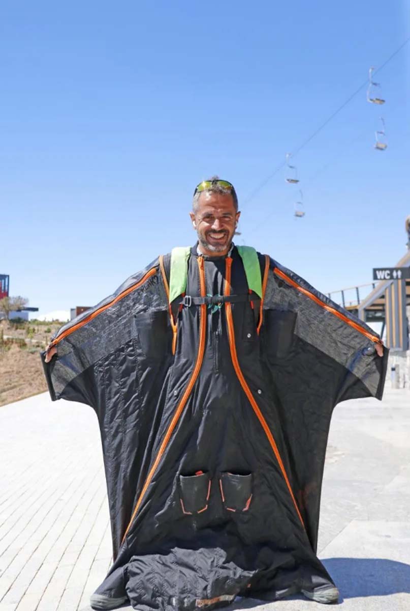 İş çıkışı evine uçarak gidiyor! Türkiye'de bunu bir tek o yapıyor