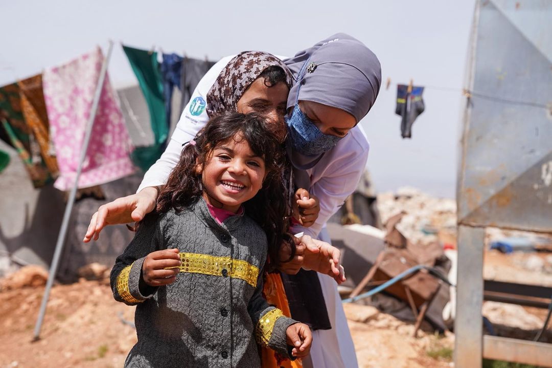 Arka Sokaklar dizisinde tanışmışlardı! Gamze Özçelik ve Uğur Pektaş'ın oğlu gündem oldu