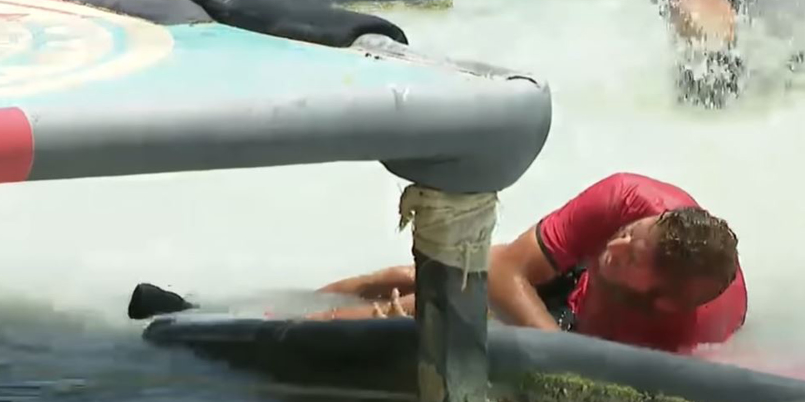 Survivor Berkay sakatlandı mı? | Berkay Yuvakuran sağlık durumu nasıl? | Survivor Berkay diskalifiye mi oldu?