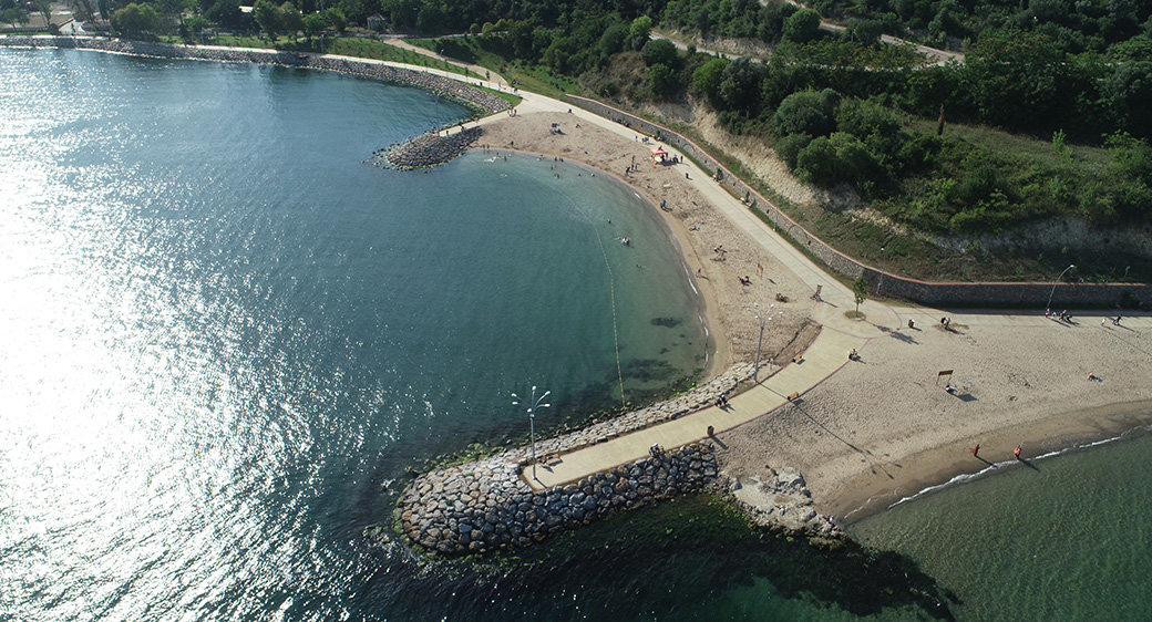 Kabus oraya da sıçradı! Darıca sahillerinde müsilaj alarmı! Denize girmek yasaklandı