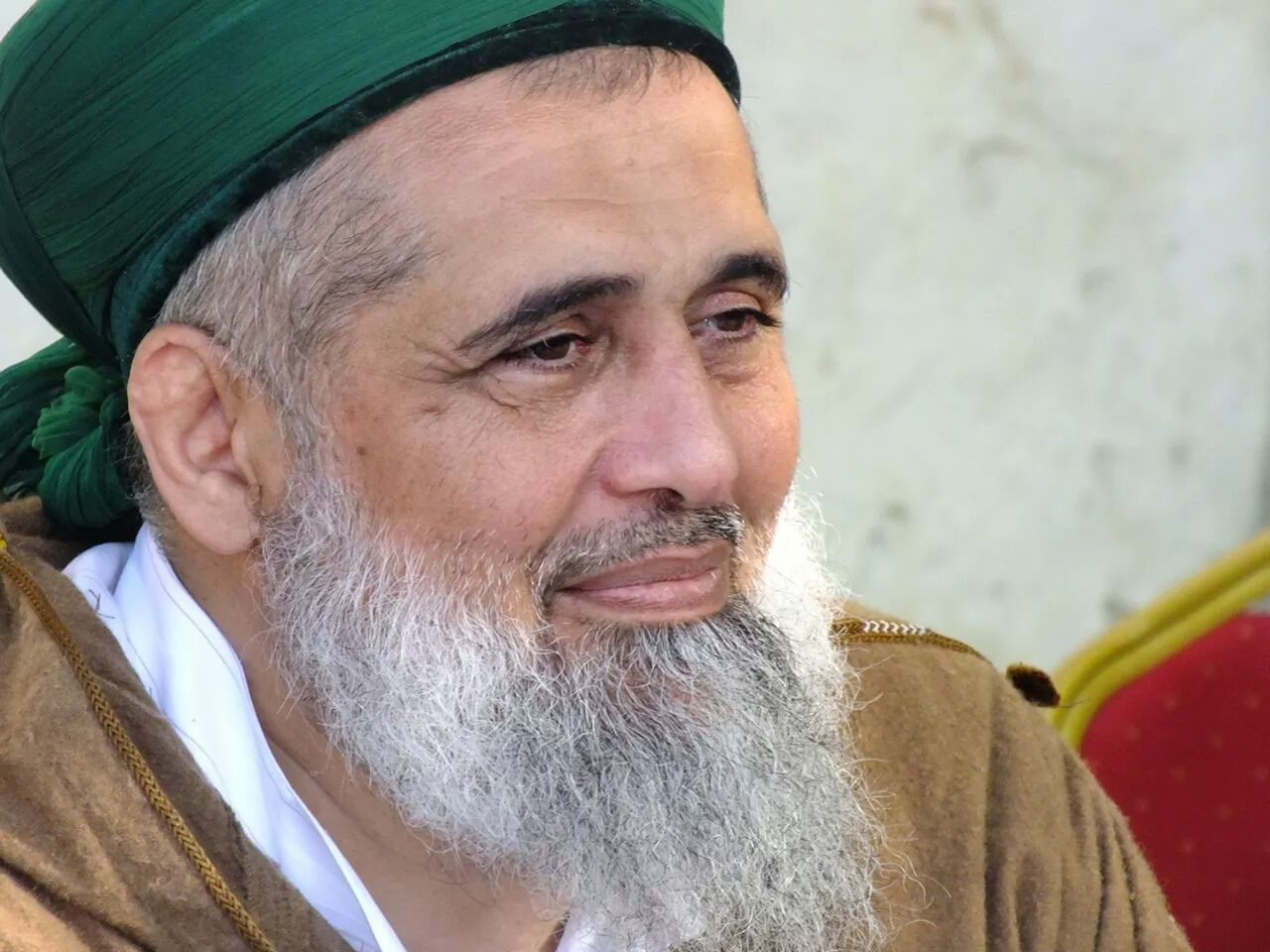 Müridinin 12 yaşındaki kızına cinsel istismarda bulunmuştu! Uşşaki tarikatının sözde şeyhi Eyyüp Fatih Şağban'a 10 yıl 5 ay hapis cezası!