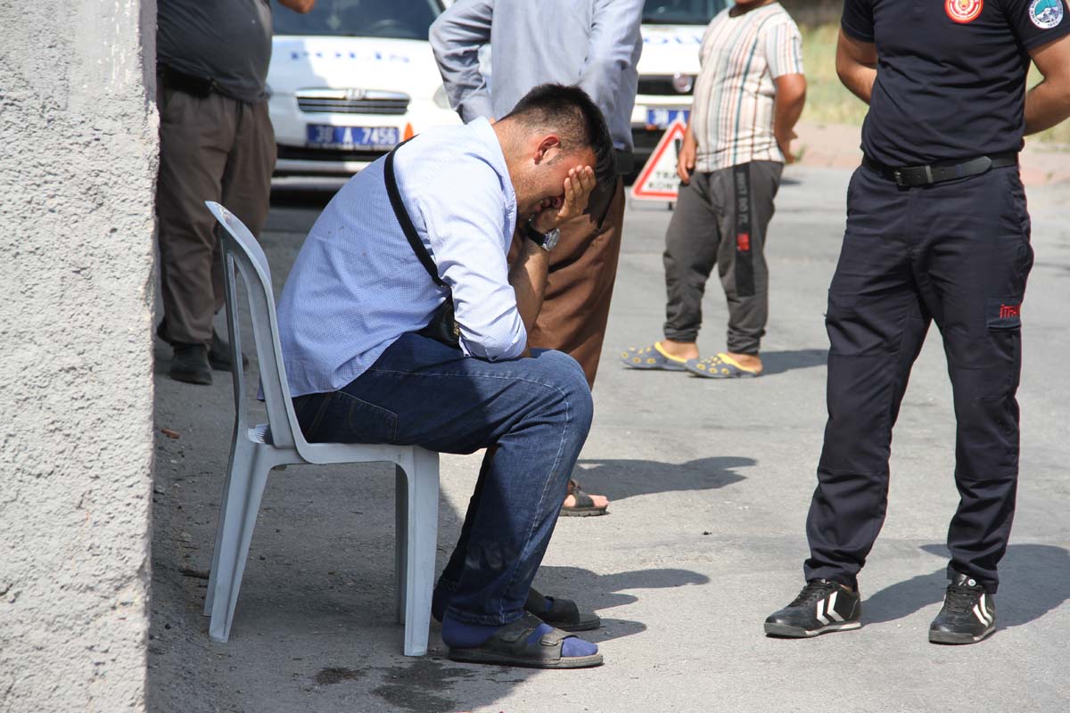 Henüz 3 günlük evliydiler! Kader acı yüzünü gösterdi | Çiçeği burnunda evli çifti trafik kazası ayırdı