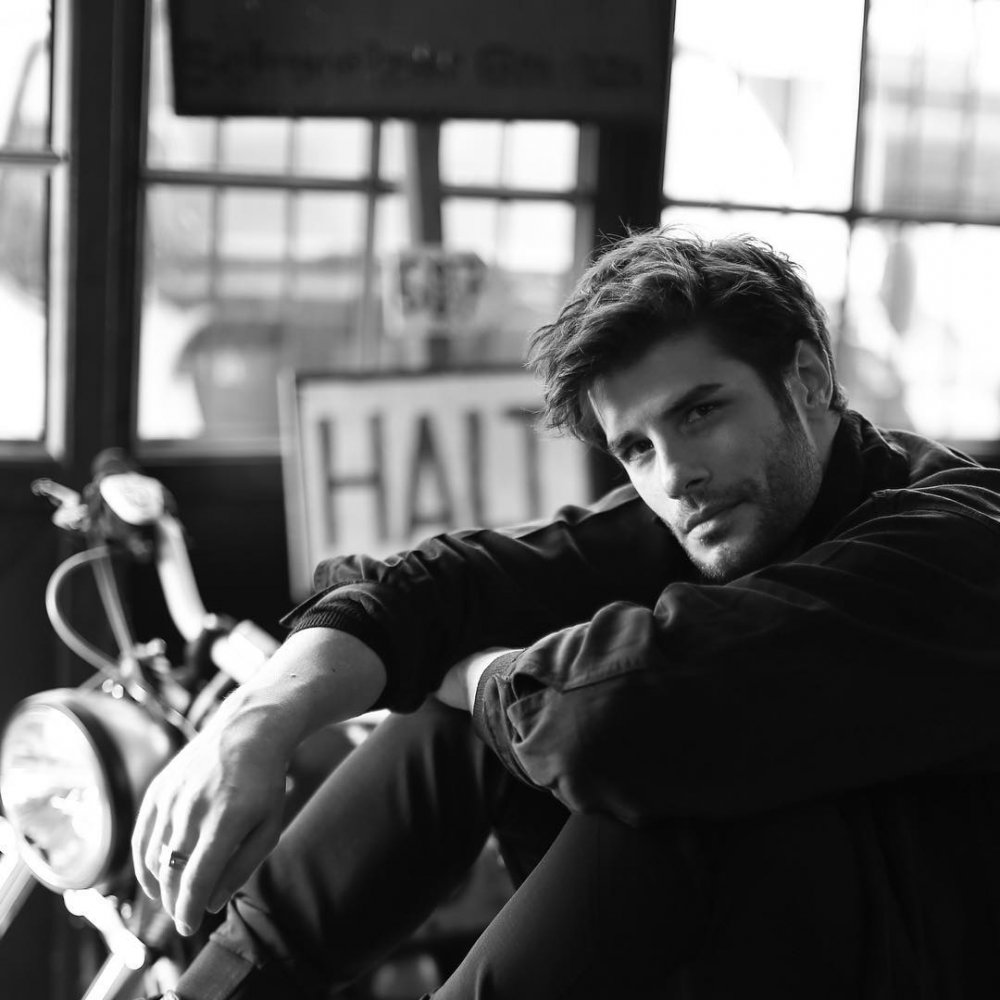 Berk Cankat senaristlere ateş püskürdü! Yazmayın kardeşim