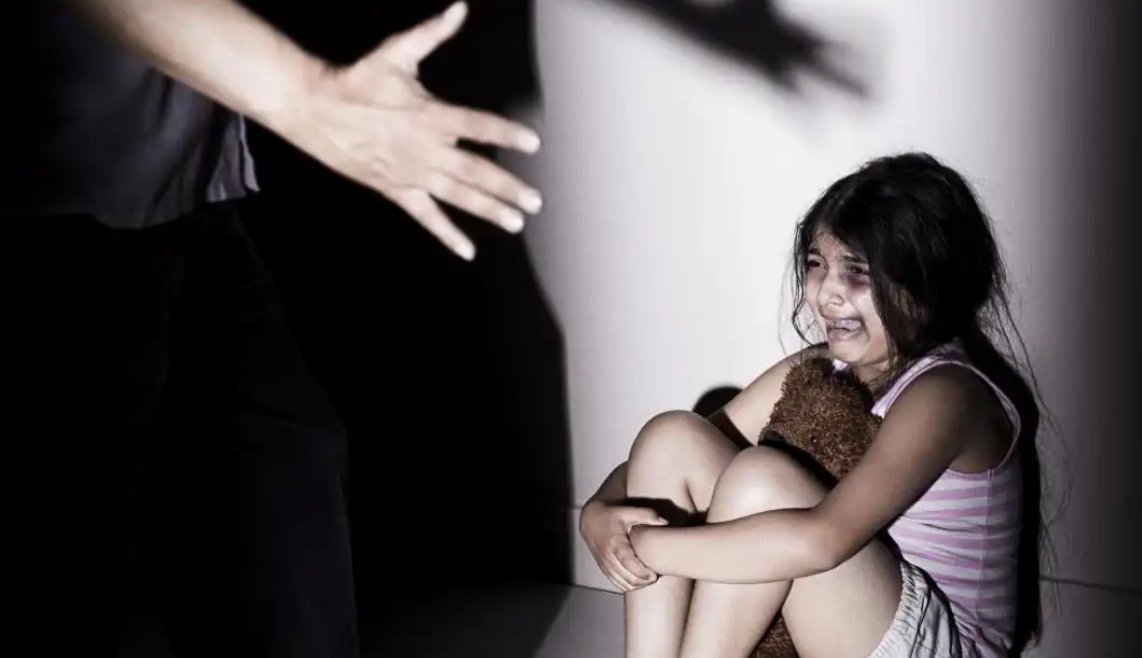 Ünlü Avukat Feyza Altun'dan yıllar sonra gelen istismara uğradım itirafı