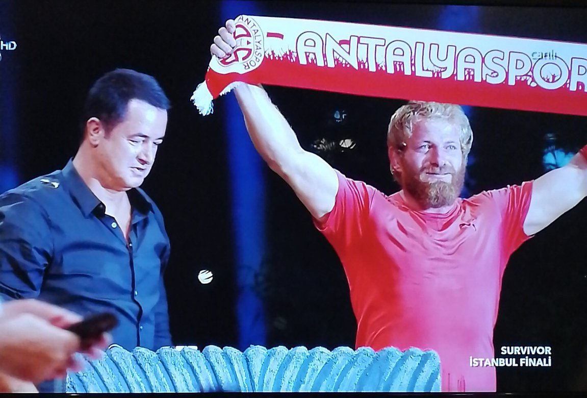 Survivor şampiyonu kim oldu 2021? Survivor dün akşam kim şampiyon oldu, kim kazandı 2021? İsmail mi Poyraz mı kazandı?