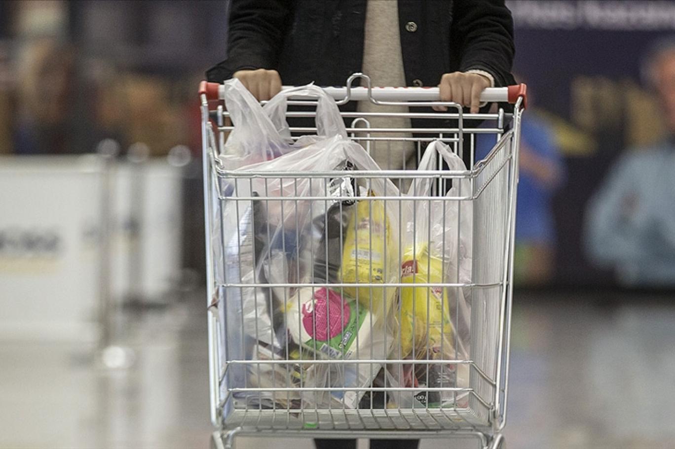 Marketlerde yeni dönem başlıyor! O ürünler depozitolu olacak... İade edene parasını geri ödenecek